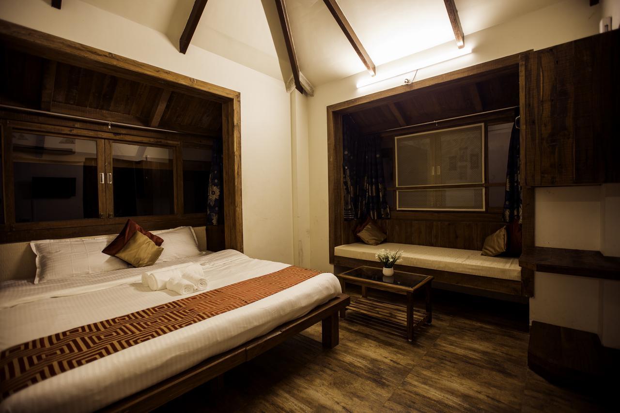 Kaular Atithis Grand Kokan Resort Ganpatipule Extérieur photo
