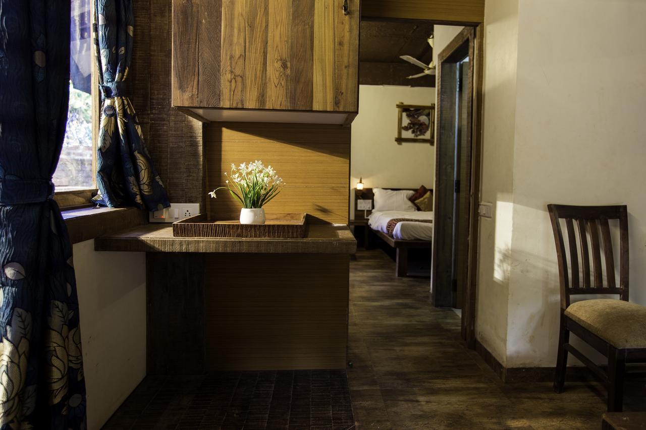 Kaular Atithis Grand Kokan Resort Ganpatipule Extérieur photo