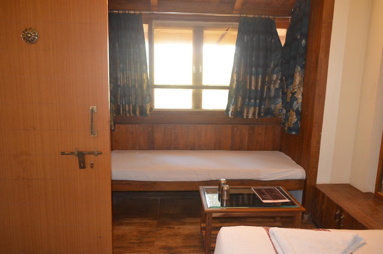 Kaular Atithis Grand Kokan Resort Ganpatipule Extérieur photo